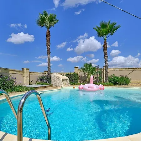 Deni Villa